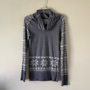 EUC Cowl Neck Long-Sleeve
